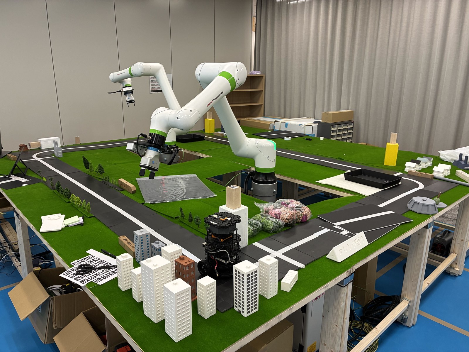 Physical AI 展示（A157）の開発中の様子