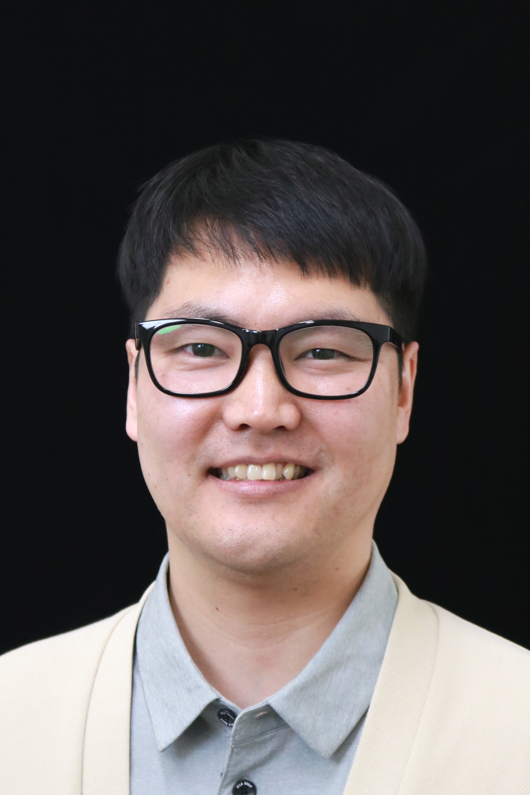 Woojin Han