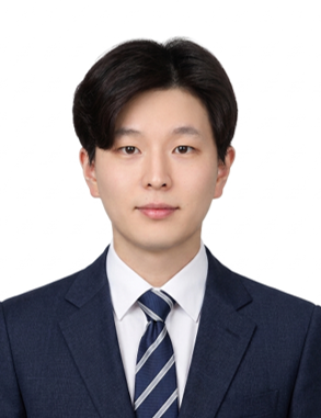 조현욱
