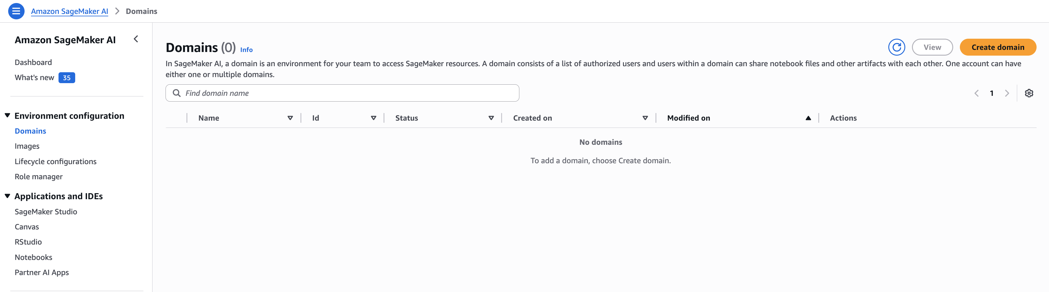 SageMaker AI Domains 목록의 Create domain 버튼