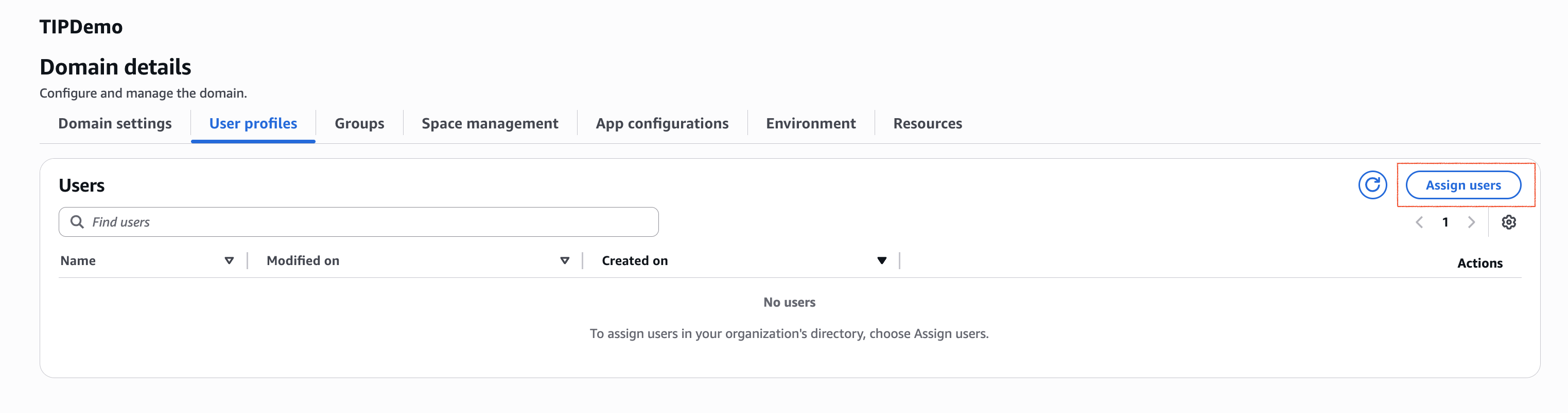 SageMaker 도메인 User profiles 탭의 Assign users 버튼