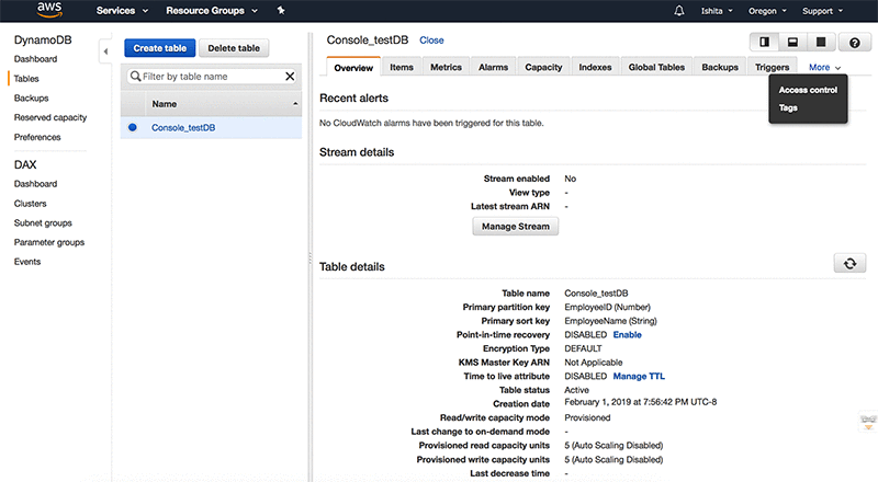 ここで、作成した Console_testDB テーブルが DynamoDB コンソールの [Tables] ページに表示されます