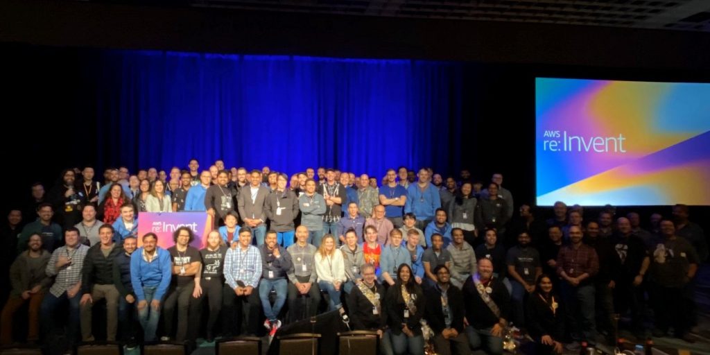 Participants, judges, and staff of the 2019 Re:Invent Hackathon for Good.