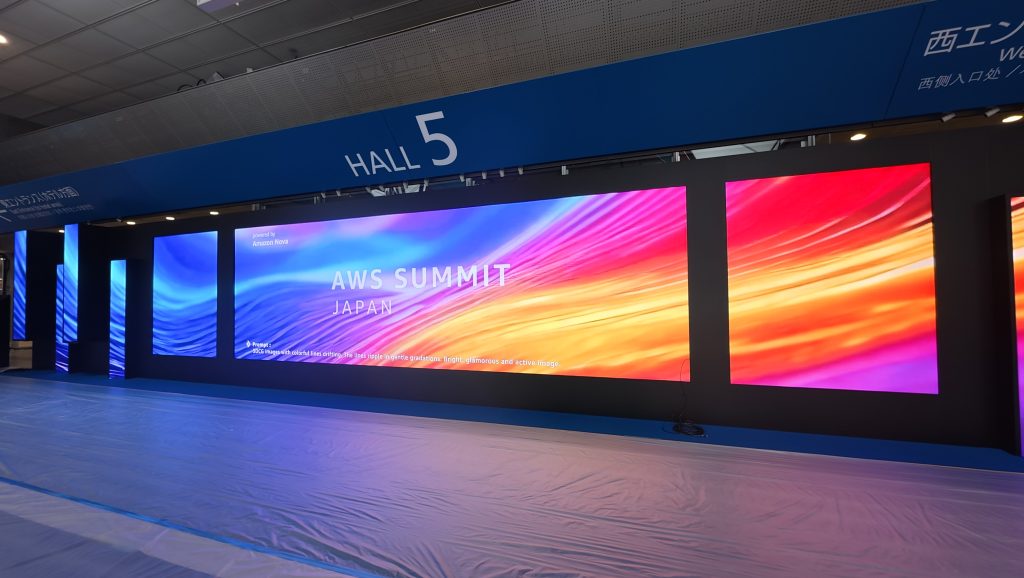 AWS Summit Japan 2025 Welcome Board