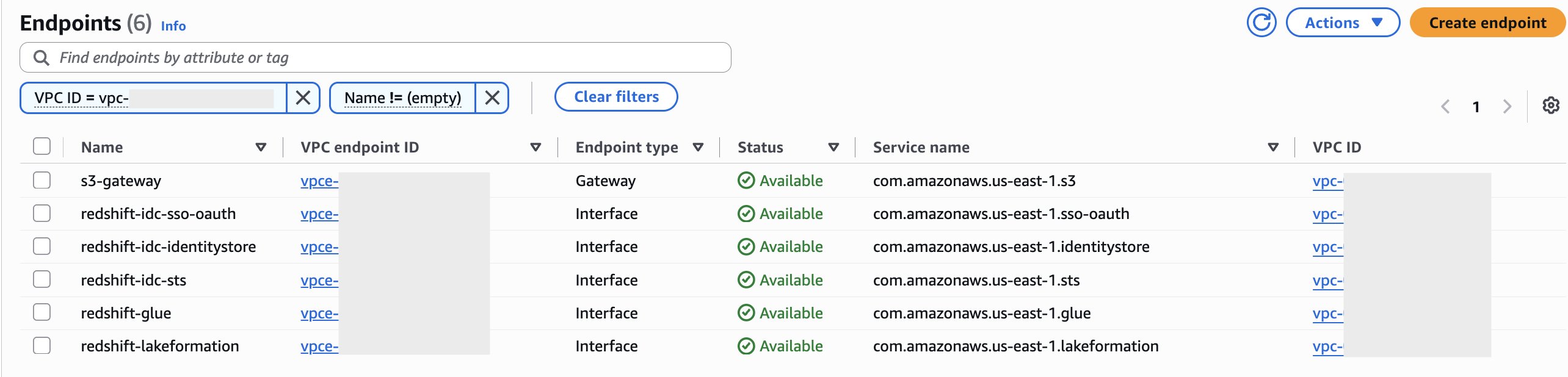 VPC endpoints list showing the interface and gateway endpoints in the Available state
