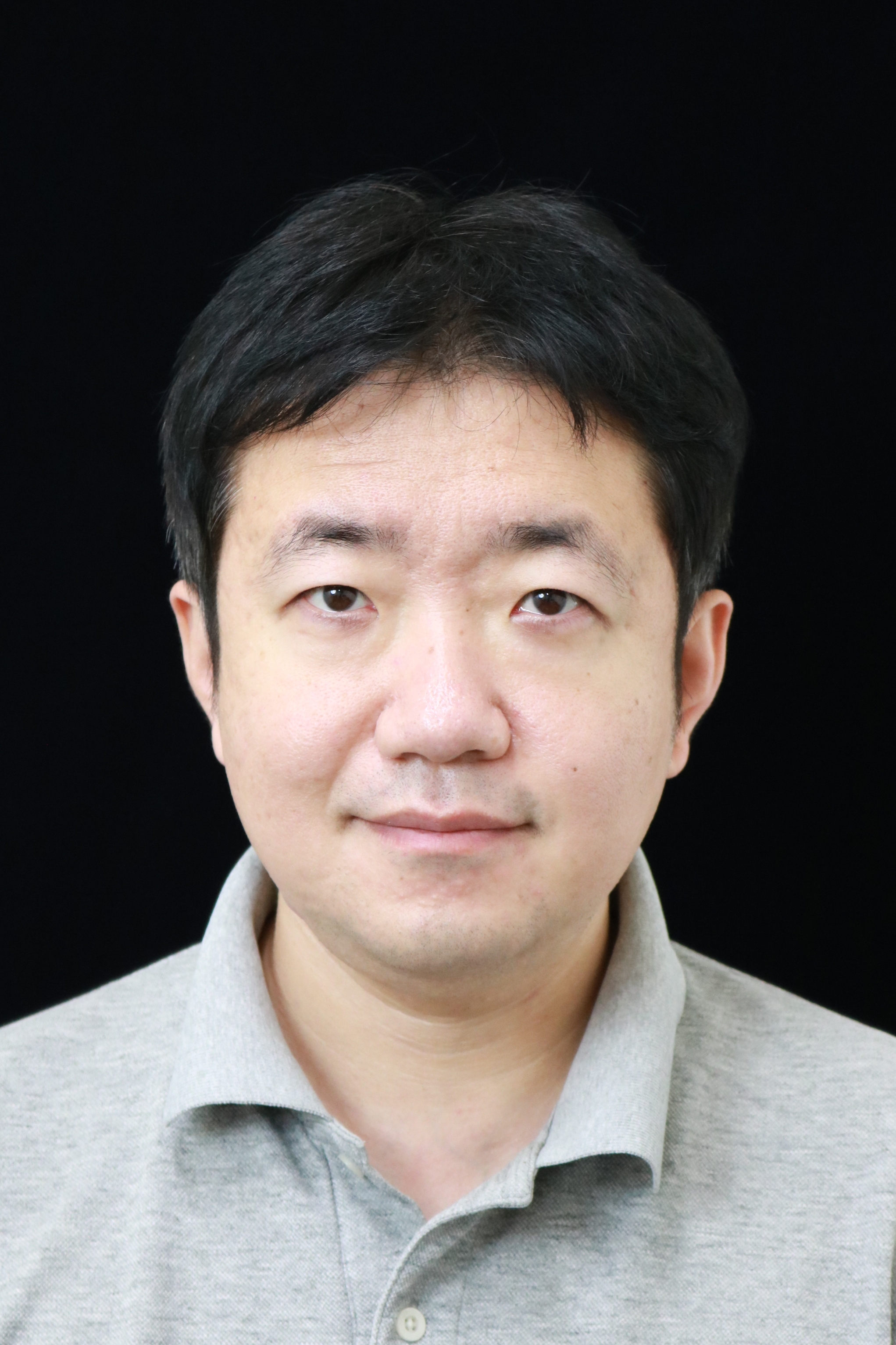 Seokju Hong