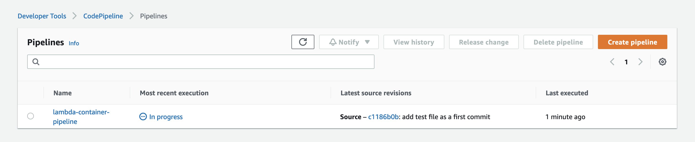 AWS Management Console showing the Pipelines screen under the CodePipeline menu item