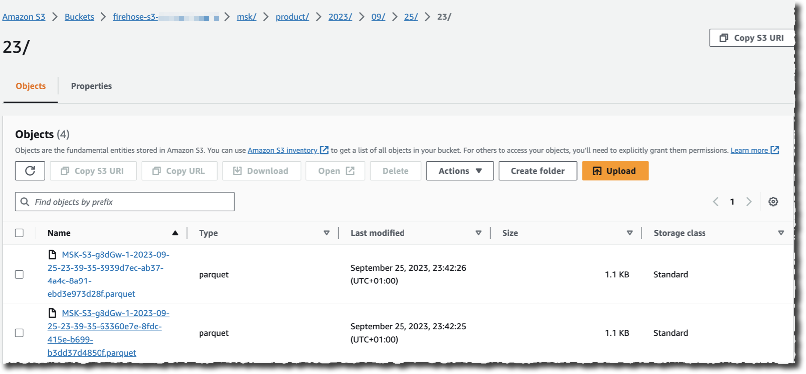 S3 bucket browsers shows the files streamed from MSK