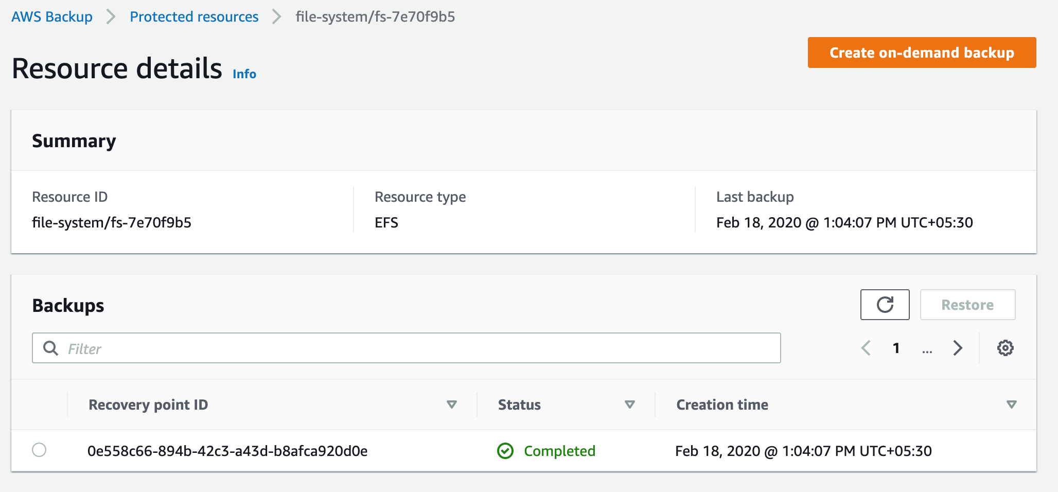 バックアップを正常に終了した AWS Backup は、次のスクリーンショットのように復元ポイントを作成した後、それに復元ポイント IDを割り当てます