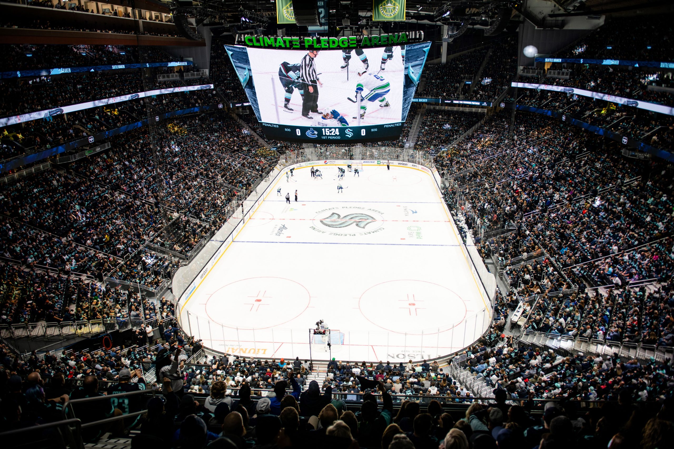 Canucks commit to helping part-time arena employees during NHL