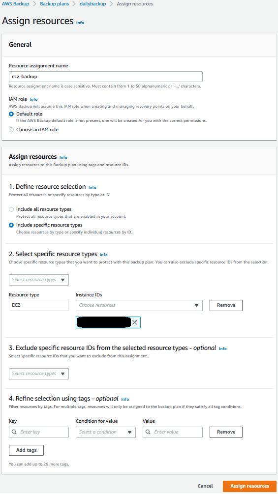 Select EC2 instance containing Oracle Database for backup